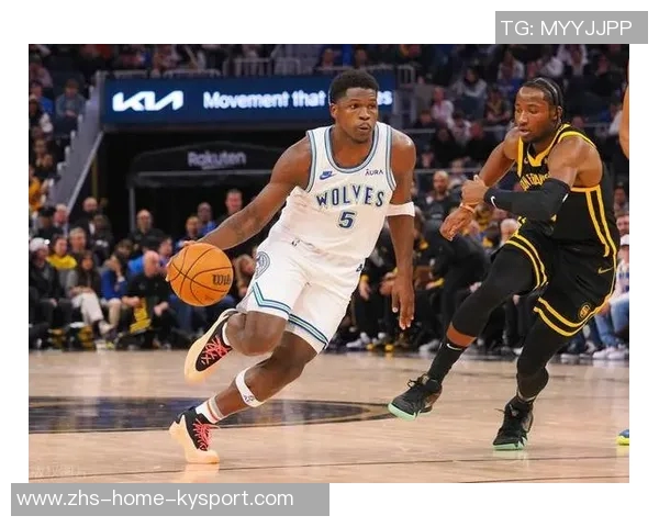 爱德华兹首战狂砍41分打破队史纪录超越唐斯36分的辉煌表现