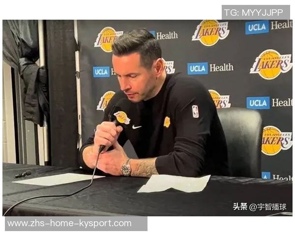 阴阳快船与湖人防守的微妙关系雷迪克用词引发小范对保罗的回忆 阴阳快船与湖人防守的微妙关系雷迪克用词引发小范对保罗的回忆